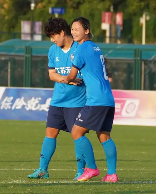 体育足球女超联赛江苏无锡女足胜广东省女足