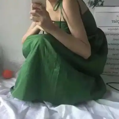 qq头像女生部位图胸腿成熟御姐女生部位头像
