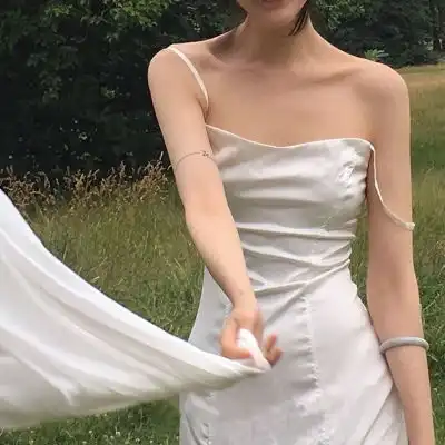 个性网头像女生部位烫发