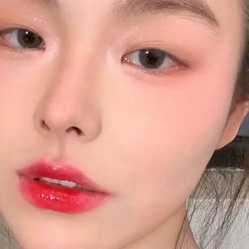 超可局部女生头像又纯又欲