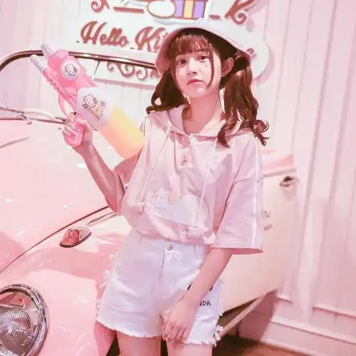 马卡龙色t恤,化身清新小仙女