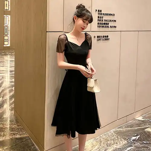 欧洲站2020新款女装慵懒风显瘦荷叶边imiss赫本小黑裙黑色连衣裙