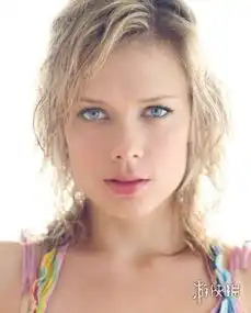 毁灭战士真人电影重启性感女主将与怪兽激战