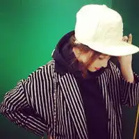 漂亮女生专属的qq头像你欠我一颗心一辈子也还不了
