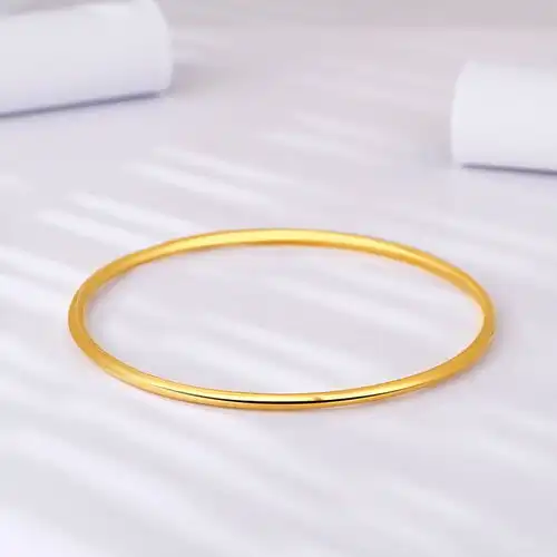 根据手围选择合适尺寸的黄金手镯无需对照表,圈口也能搞定