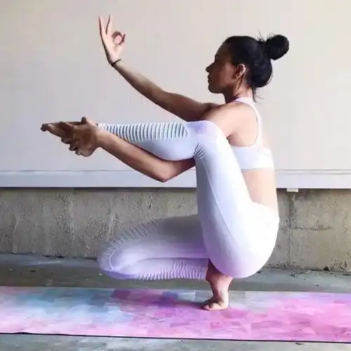 瑜伽心得这组图片价值千万,我看了整整20分钟,最后下定决心练瑜伽