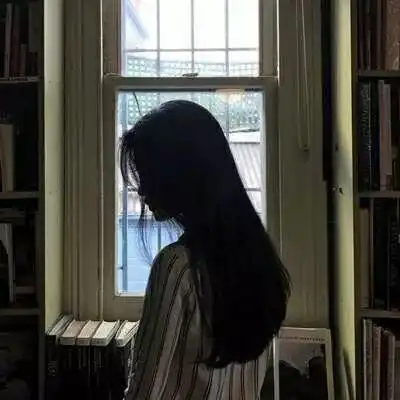 女生头像伤感背影头像女生