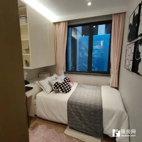 新上好房,城北春风海棠4室2厅2卫145m2