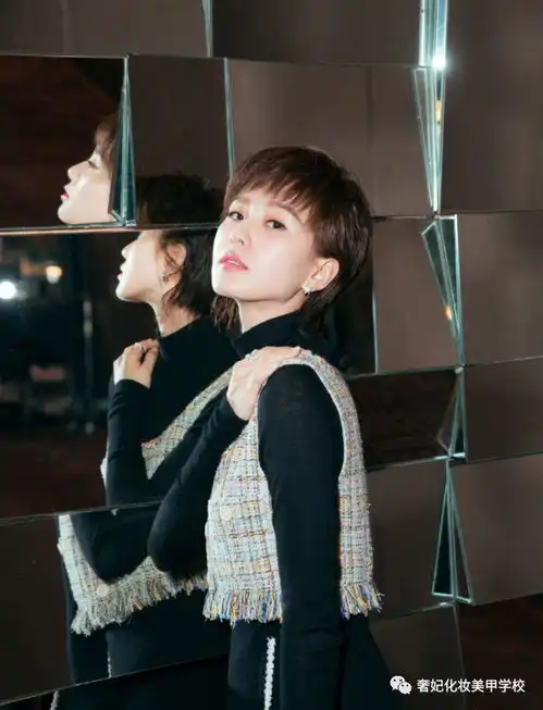 短发的刘诗诗,这样化妆帅哭粉丝,连胡歌都点赞惊艳不止