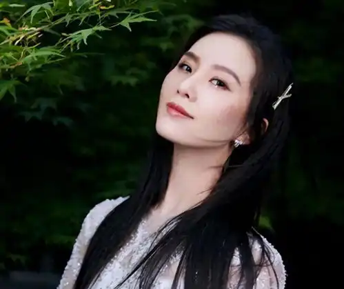 仙气飘飘女生头像半身刘诗诗