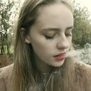 最新欧美女生英伦风qq头像qq英伦风非主流头像