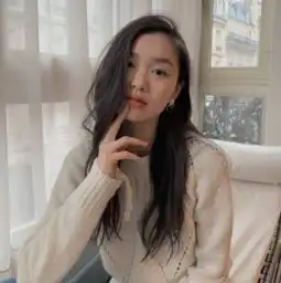 破案了宁泽涛女友被网友扒了出来21岁华裔超模,颜值出众