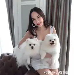 泰国网红美女市场买鱼放生,遭网友怼不如捐给老人吃,悲剧