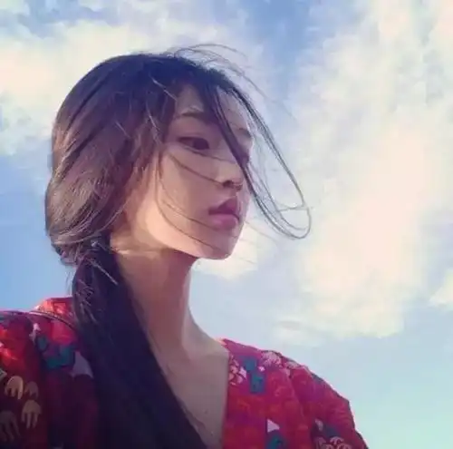 女生头像,有关春天,有关爱