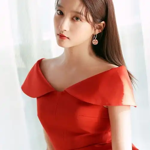 关晓彤霸气女头像