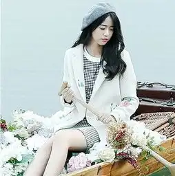 时尚白色大衣美如雪这几款大衣你的衣柜里有吗