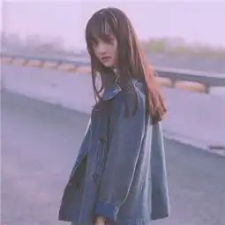 2018女生伤感有意境头像在时光轨道里渐渐销声匿迹