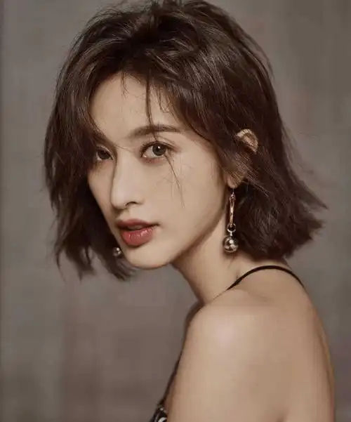 顶不住啊顶不住啊39岁张俪,这身材着实顶不住