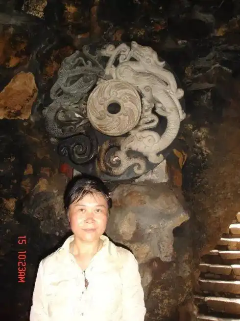 一女居士每天念5万声佛号,拜佛1000拜的修行经历