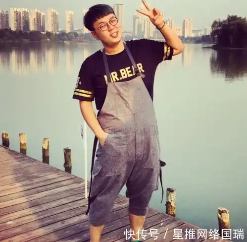 杜海涛原来是龙凤胎笑起来和姐姐一模一样,爸爸更是有名富商