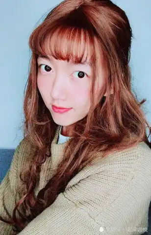 女装大佬阿纯火遍抖音,如今晒出健身照,网友看呆扛不住了
