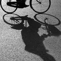 被爱情伤的伤痕累累头像微信头像图片大全