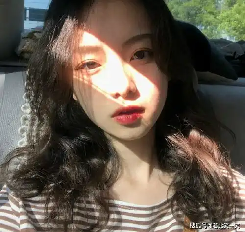 珍惜那个爱吃醋的女孩,因为她原本是爱吃肉的