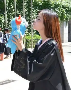 2013中戏校花毕业照遭疯传网友赞都是美女图