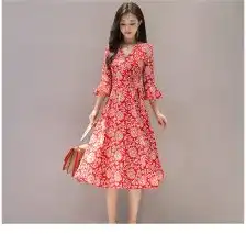 碎花红色上衣