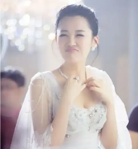 高冷女神都在用的头像许