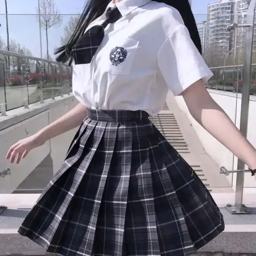 云妗jk少女头像