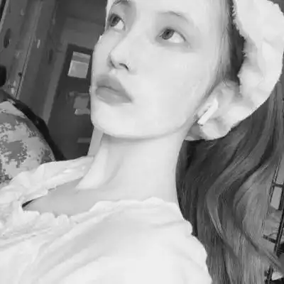 qq头像灰色系列女,做个你最牵挂的女孩子