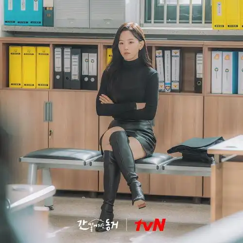 我的室友是九尾狐女大学生ootd学起来