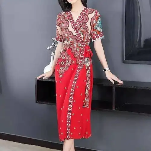 我的天呀太会打扮了,出门穿洋气裙,美的和我就像亲姐妹