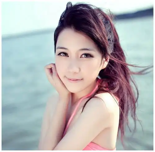 真正千金小姐身价超670亿的她,选择嫁给了一个穷小子