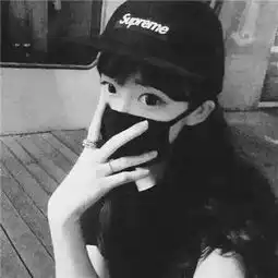 女生真人头像戴口罩学生