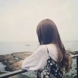 石家庄女孩相恋10天就闪婚,结果被丈夫用胶带粘住嘴,还