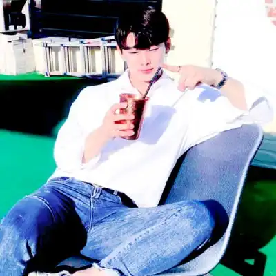 头像ins高质量情头一男一女分开高级质感神仙颜值的