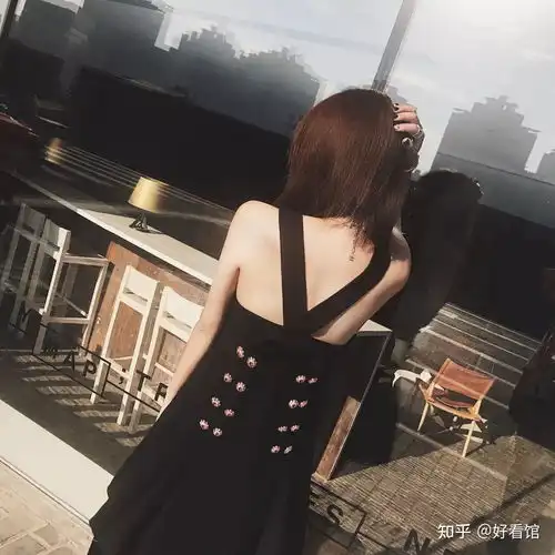 背影女头像热爱可抵岁月漫长温柔可挡艰难时光