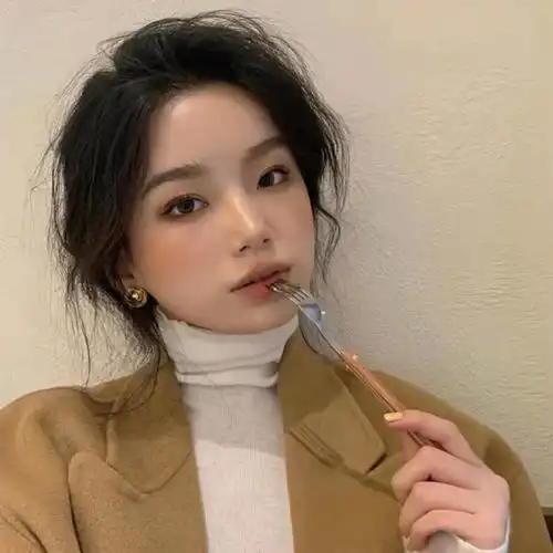 丧气女图头像可爱