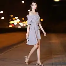 连衣裙2018年夏季韩版百搭条纹漏肩淑女修身不对称显瘦