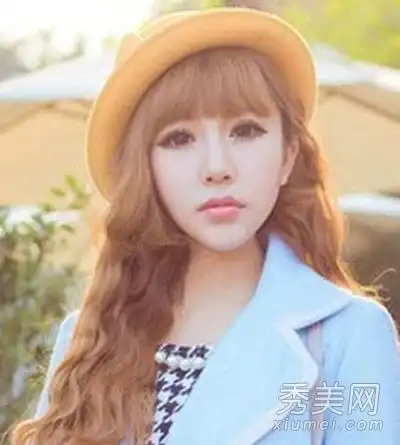 拒绝9刘海在发髻面,显示薄塑料v型面