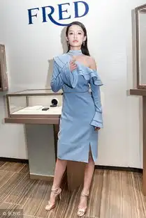 李沁不一般,烂大街的连衣裙也能穿出高级感,不愧是女神