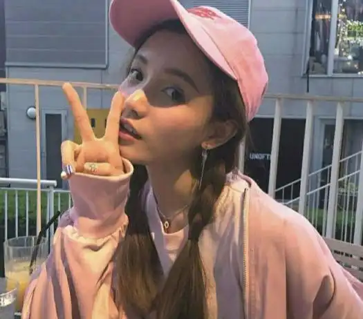 林小宅店铺清仓未进前20名被淘汰她反而要全力进军娱乐圈了