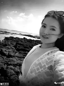 拍客美女旅游达人带你去毛球避暑