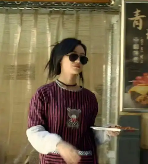 别硬演吃饭看了咽不下咸菜的倪妮,才懂大口吃饭的刘琳多真实