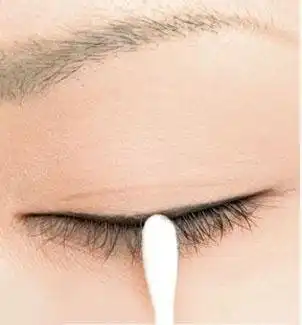 怎样用眼线妆出大眼睛