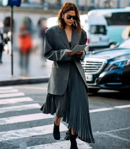 成熟优雅女生图片头像西