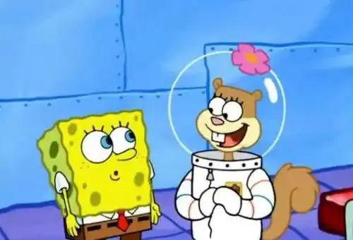 海绵宝宝为什么松鼠珊迪生活在水中当她剥下自己的皮,太可怕了