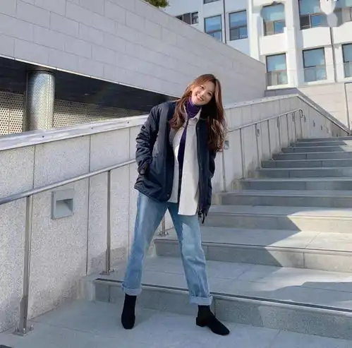 比阔腿裤更厉害的裤子来了不仅显腰细还拉长腿